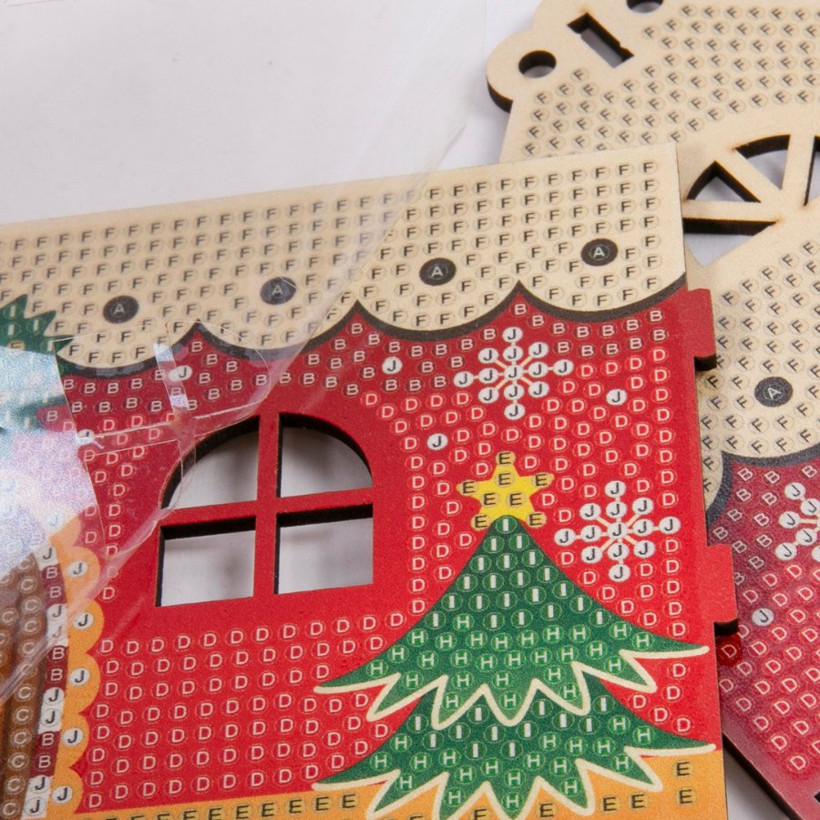 Christmas House Crystal Art Wooden Decoration 5