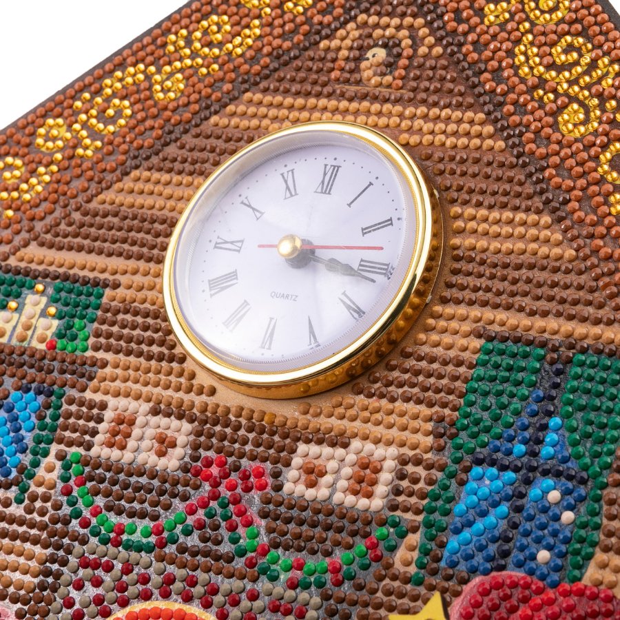 Cosy Cottage Crystal Art 3D Clock Kit 1