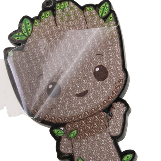 "Groot" Crystal Art Backpack Charm Kit MARVEL Before