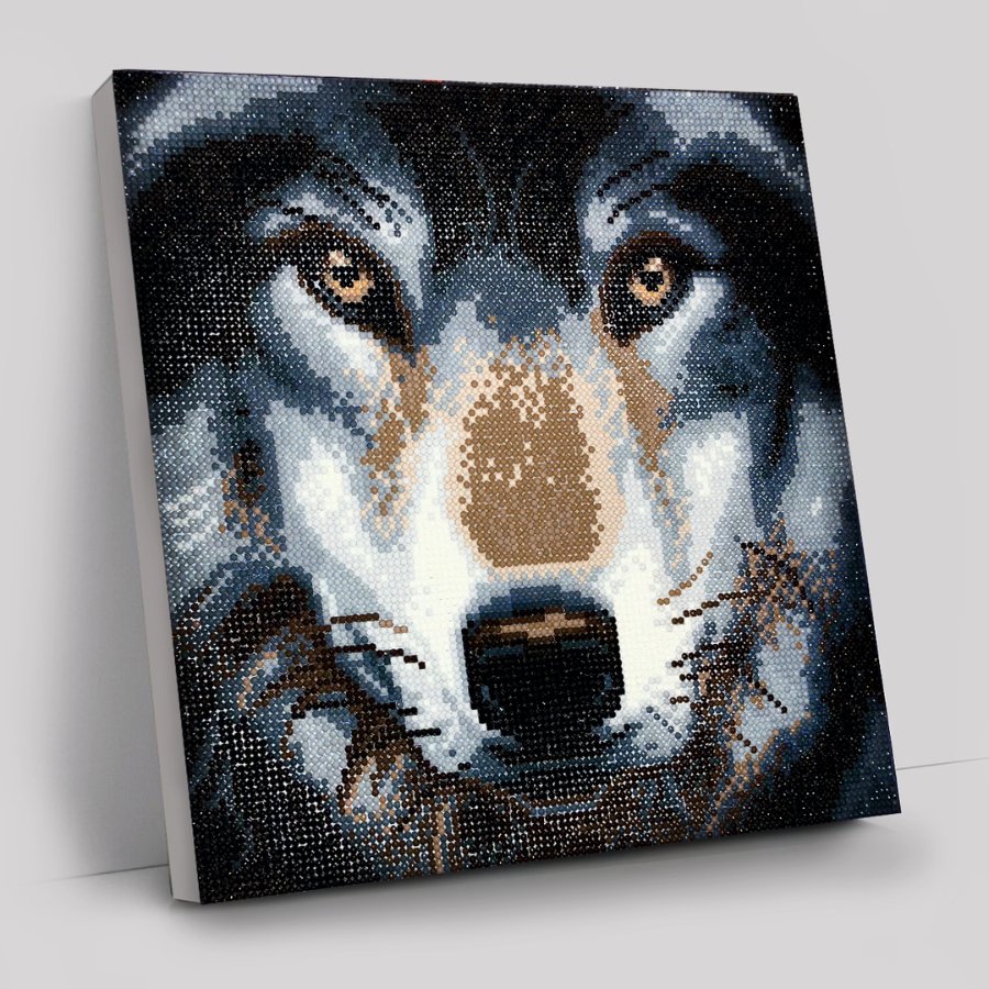 "Wolf" Framed Crystal Art 30x30cm