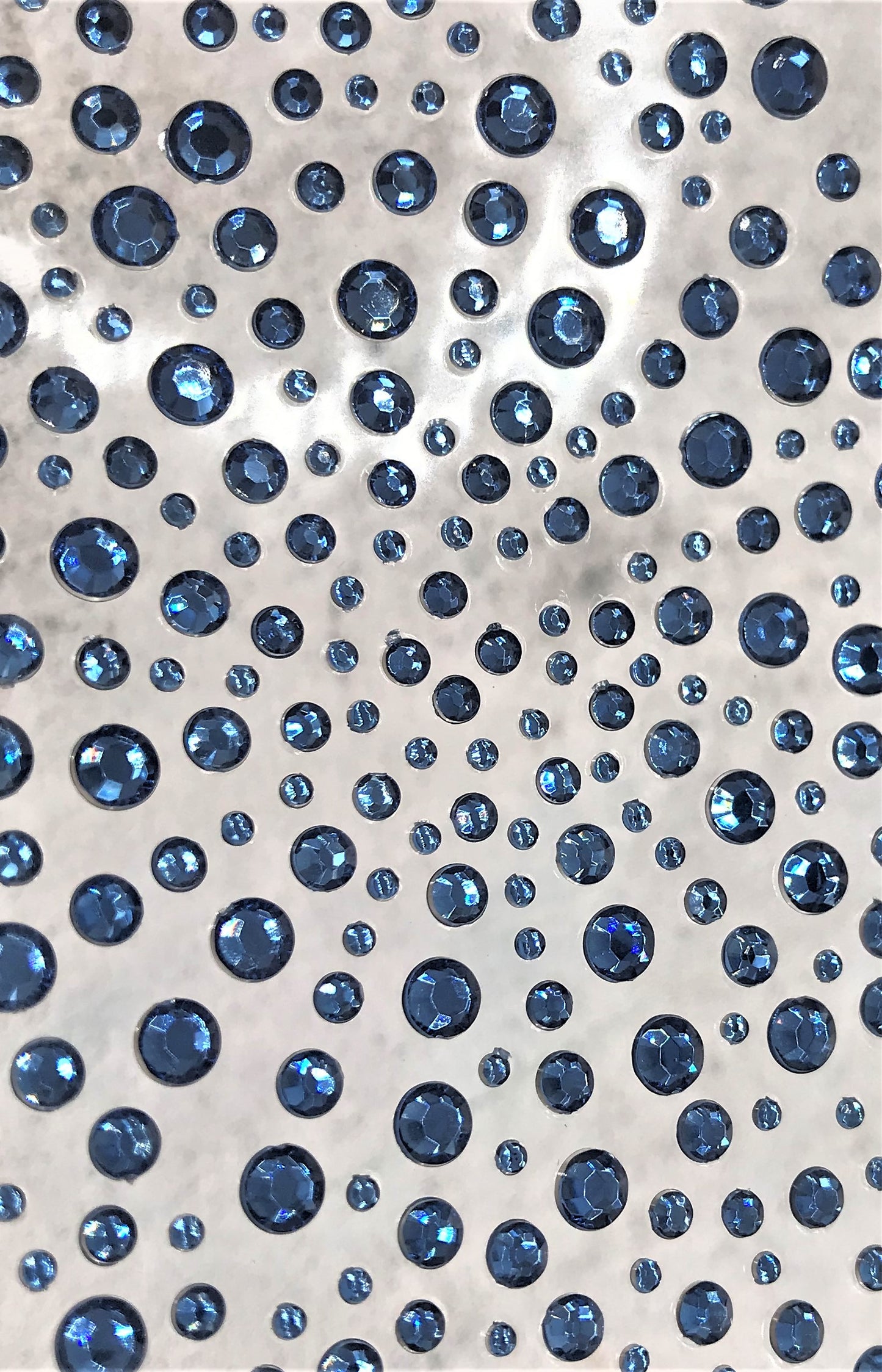 325 x 2,3,4,5mm Self Adhesive Gems