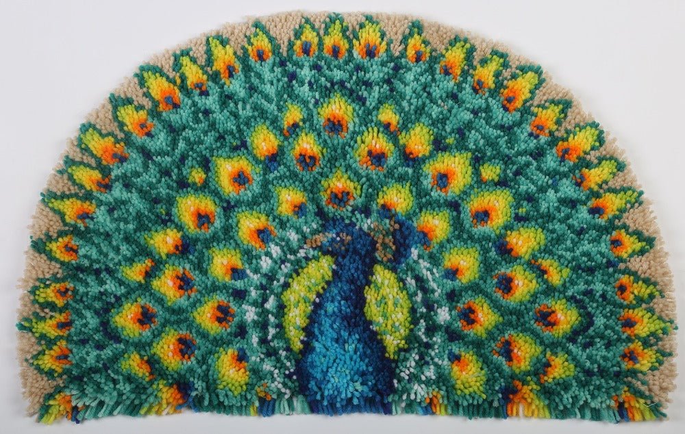 "Peacock" Latch Hook Rug Kit 48*78cm