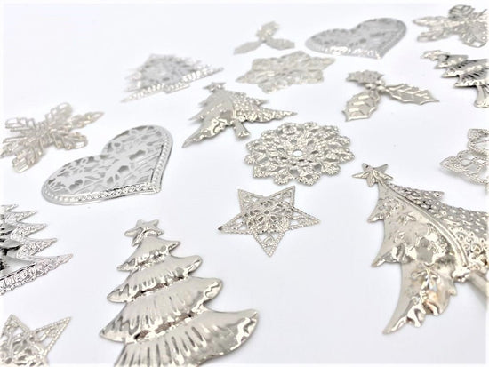 100 Piece Metal Ornaments Kit