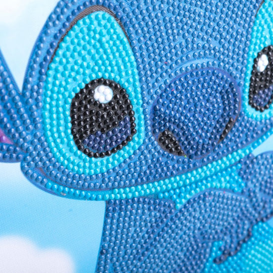 "Stitch" Crystal Art Scroll Kit 35x45cm Close Up